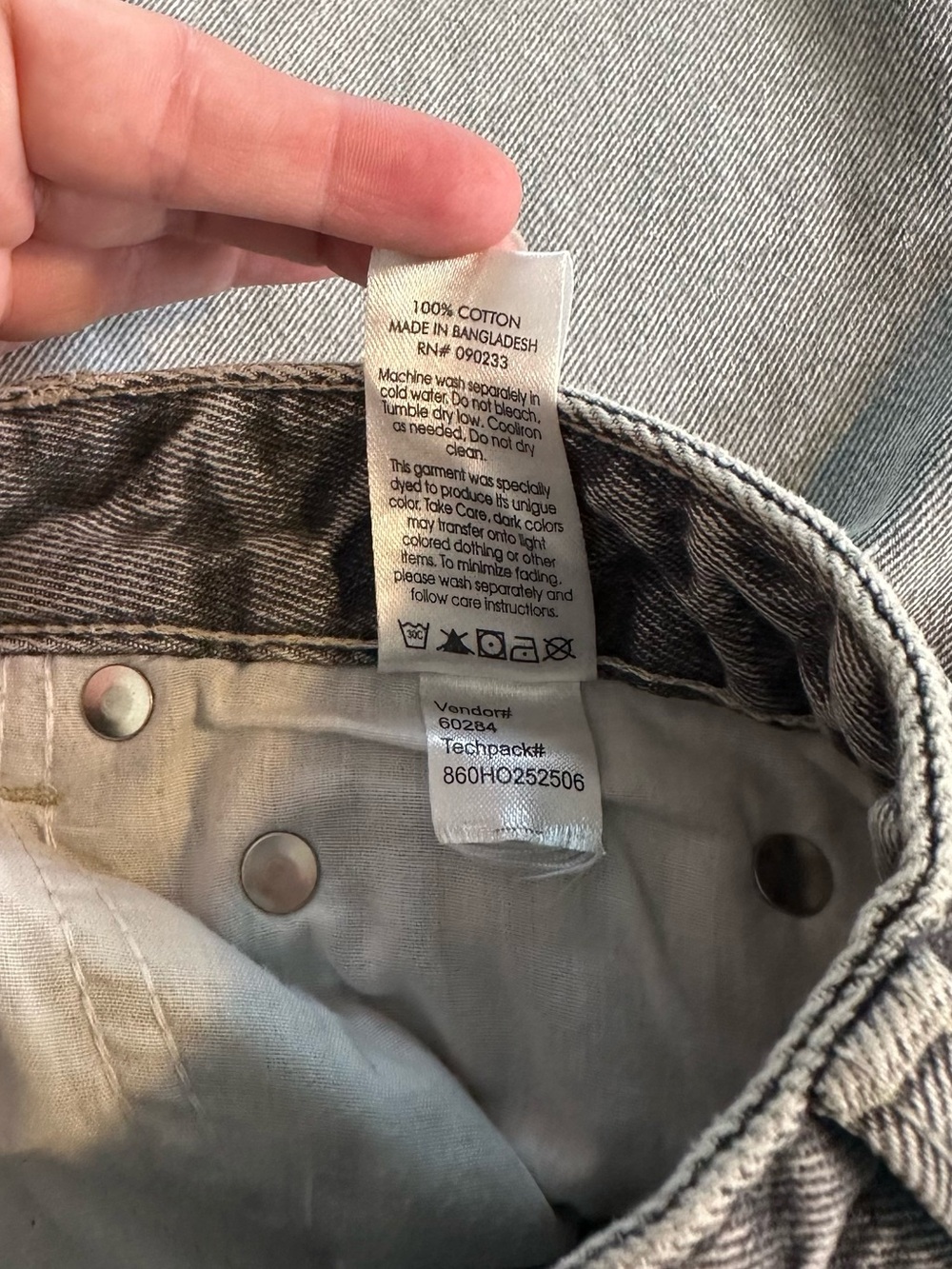 Pacsun Jade Low Rise Bootcut Rigid Jeans Distressed Light Gray Size 28 NWT - Picture 11 of 12